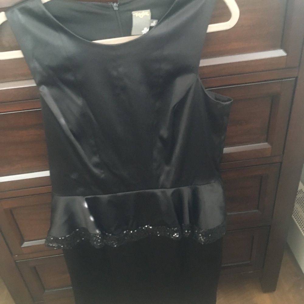 Women’s Dinner Dress